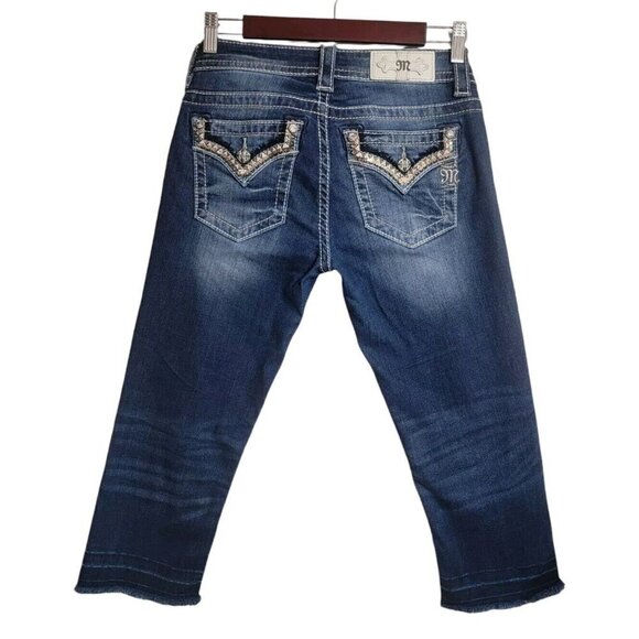 Miss Me Jeans Women 26 Blue RISE TO THE OCCASION Signature CAPRI Raw Hem JP7675P - Picture 2 of 9